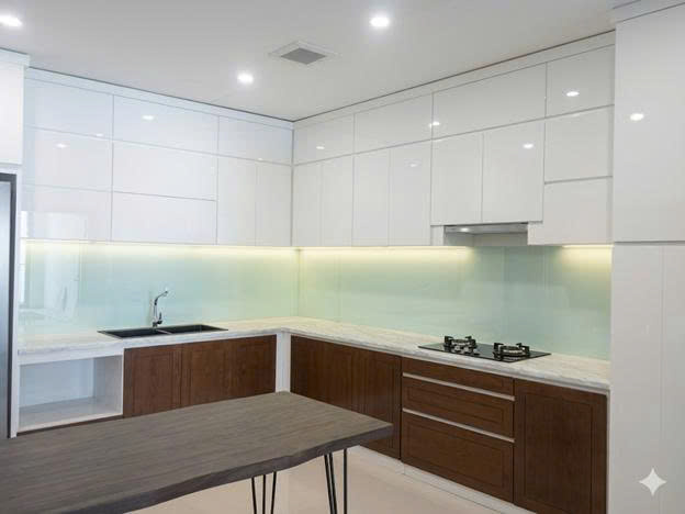 Khám phá cách tạo điểm nhấn cho tủ bếp đẹp hiện đại với thiết kế tinh tế, màu sắc hài hòa, phụ kiện thông minh và giải pháp thi công tối ưu.